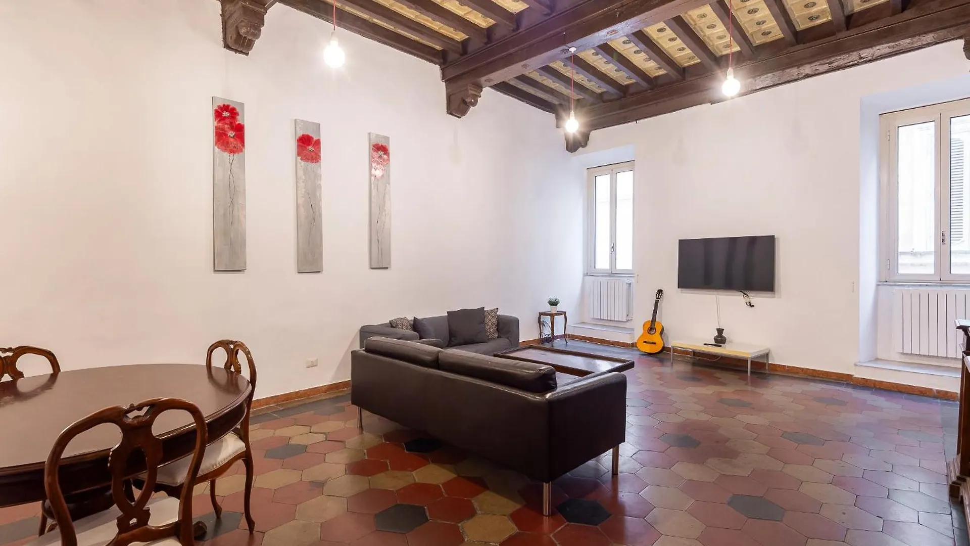 Piazza Navona Charming Large Apartment Rome Italy